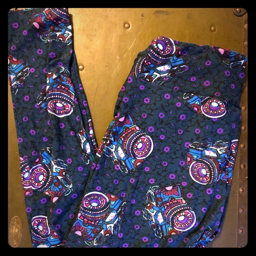 Lularoe OS camera leggings